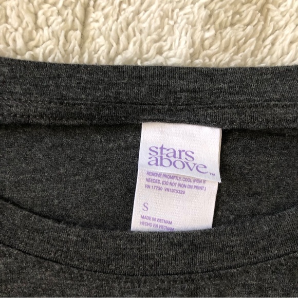 Winter Scene Evergreen Tee - Picture 3 of 4